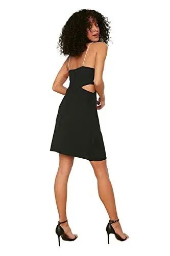 Produktbild: Trendyol Damen Enganliegendes Mini-Skater-Klei Kleid, Schwarz, 40