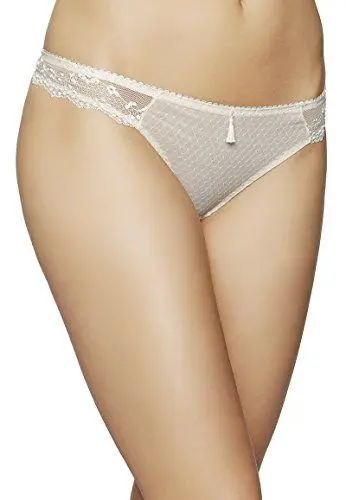 Produktbild: Triumph Damen String Elegant Angel Curves Str , Gr. 44, Elfenbein (ANGORA (PB))