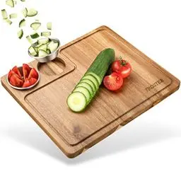Produktbild: Troster® Hochwertiges Servierbrett - Holzbrett - 100% FSC - Schneidebrett mit Auffangschale - Holz Schneidebrett - Serviertablett - Schneidebrett Set