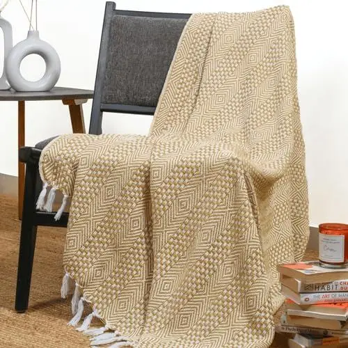 Produktbild: Überwurfdecke in Lametta Gelb warme Wohnzimmer-Deko Überwürfe für Sofa und Couch, 152 x 127 cm