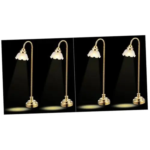 Produktbild: UKCOCO 4 Stück Mini- -Tischlampe retro styles retro cade schmücken Möbel Puppenstuben-Tischlampe Puppenhausdekoration Miniatur Spielzeugzimmer Zubehör Mini-Licht 24k Metall Glas