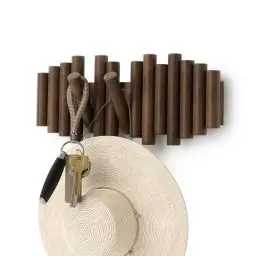 Produktbild: Umbra Picket Garderobenhaken - Garderobenleiste und Moderne Wand Dekoration mit 5 Klapphaken aus geschliffenem Kiefernholz, Walnuss Antik