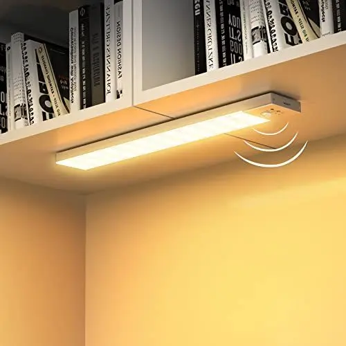 Produktbild: OUILA Unterbauleuchte Küche LED Schrankbeleuchtung 2Stück Warmweiß mit Bewegungsmelder Innen Akku,Schranklicht Schrankleuchten Lichtleiste USB mit Sensor für Kleiderschrank,Unterschrank,Treppe,Kofferr