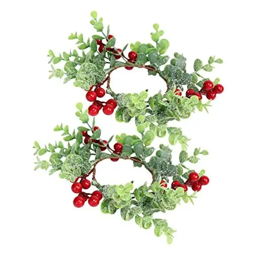 Produktbild: Uonlytech Handgefertigter Künstlicher Weihnachtskranz mit Roten Beeren Kranz mit Kerzenringen Innen- und Außendekoration