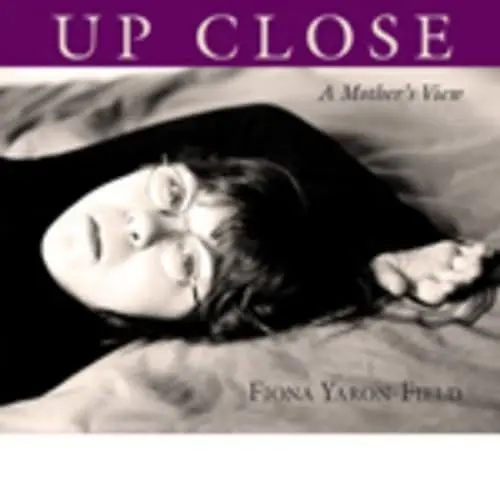 Produktbild: Up Close: A Mother's View