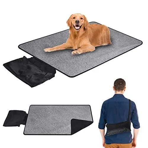 Produktbild: Vehipa 95 x 65 cm Faltbare Hundedecke für Unterwegs, Outdoor wasserdichte Hundematte, Warme Reisedecke für Hunde und Katzen für Drinnen und Draußen