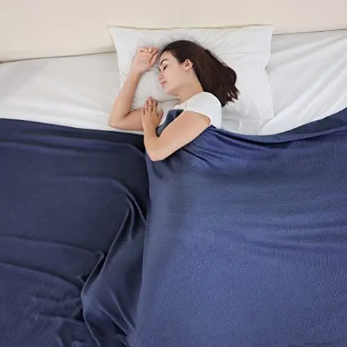 Produktbild: VHOME Sommerdecke - Bambus Decke für Erwachsene Kinder, Leichte Atmungsaktive Kühldecken kann Körper kühl halten für Bett Sofa und überall Marine 150x200cm