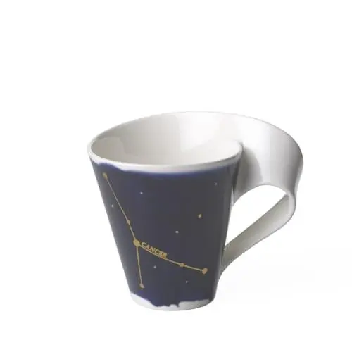 Produktbild: Villeroy und Boch - NewWave Stars Becher mit Henkel, formschöne Tasse mit Krebs-Motiv, Premium Porzellan, spülmaschinengeeignet, weiß/blau, 300 ml