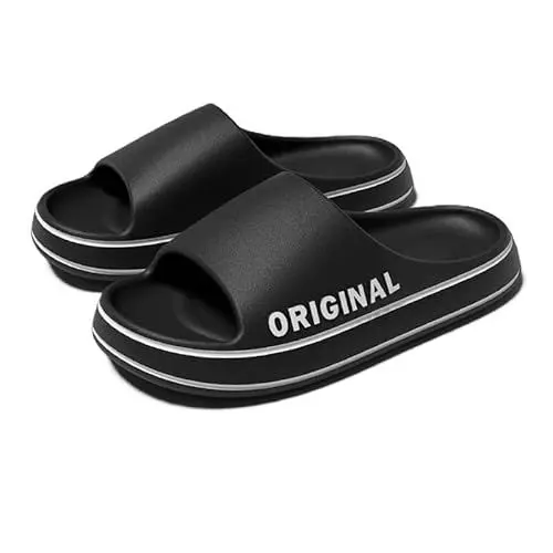 Produktbild: Vmhkjo Badelatschen Damen Herren Cozislides Original Schlappen Weich EVA Wolken Hausschuhe rutschfeste Badeschlappen Sommer Cloud Slides Dicke Sohle,Schwarz,42/43 EU