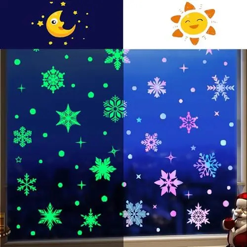 Produktbild: VntMQP 80 Stück Schillernde Fluoreszierend Weihnachts Schneeflocken Fensteraufkleber, Verdicktes PVC Glow-in-the-Dark Aufkleber, Selbstklebende Wandaufkleber für die Heimdekoration