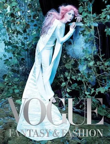Produktbild: Vogue: Fantasy & Fashion