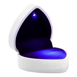 Produktbild: VOSAREA LED Ring Box Herzform Samt Ring Schachtel Ehering Box Schmuckschatullen Geschenkbox für Hochzeit Verlobungsring Valentinstag (Weiß)
