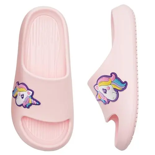 Produktbild: WateLves Badelatschen Kinder Badeschlappen Mädchen Jungen Dusch Badeschuhe Strand Hausschuhe Weiche Dicke Sohle rutschfest Schlappen für Drinnen und Draußen(Einhorn 30/31EU)