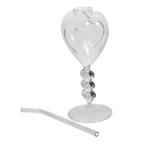 Produktbild: WATIIFUFU Modischer Herz-glasbecher für Cocktails Stilvoller Weinbecher mit Strohhalm für Bar und Party