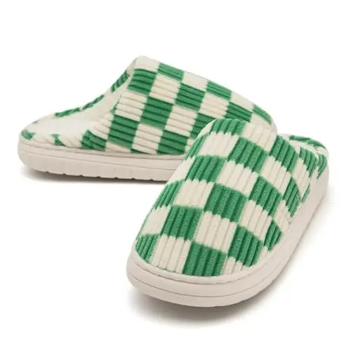 Produktbild: Waysoland Hausschuhe Damen Herren,Flauschige Damen Plüsch Pantoffeln aus Memory-Schaum Kariert Rutschfeste Sohle für Schlafzimmer Winter Slippers Drinnen Draußen mit Fellfutter(Grün,42/43 EU)