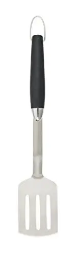 Produktbild: WENKO Pfannenwender BBQ, Outdoor Kitchen Grillgut-Wender aus rostfreiem Edelstahl mit ergonomischem Griff aus hitzebeständigem, schwarzem Kunststoff, spülmaschinengeeignet, 9,1x45,5x3,5cm, SilberMatt