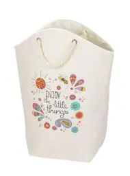 Produktbild: WENKO Wäschesammler Rollin'Art Little Things, 58 L Fassungsvermögen, cremefarbener Wäschekorb mit Buntem Enjoy The Little Things Motiv und 2 geflochtenen Griffen aus Baumwollseil, 53 x 60 x 25 cm