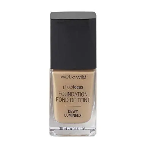 Produktbild: Wet n Wild - Photo Focus Foundation DEWY - Feuchtigkeitsspendende Foundation in Klassischem Beige - Deckt Unreinheiten ab, eignet sich für normale und trockene Haut - Vegan - Classic Beige