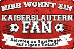 Produktbild: 20x30cm Blechschild für Fußball Fans, hier wohnt ein Kaiserslautern Fan – Wandschild, Türschild, Torschild, lustiger Fussball Spruch, Fanartikel