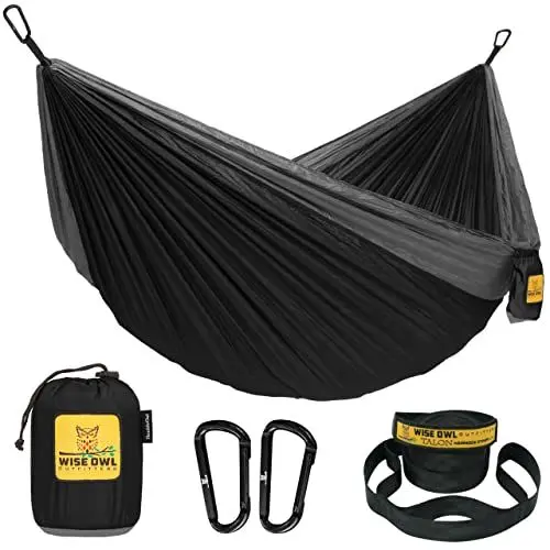 Produktbild: Wise Owl Outfitters Hängematte - Outdoor Hängematte für 2 Personen - Ultraleichte Reisehängematte - Belastbar bis 226 kg - Camping Zubehör - Inkl. Aufhängung u. Karabiner (Schwarz und Grau)