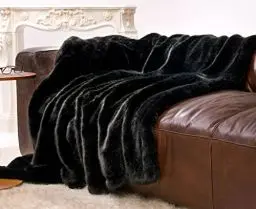 Produktbild: Wohnen & Accessoires GmbH & Co. KG Luxuriöse Felldecke Zobel schwarz - 5 Größen - 150 x 200 cm bis XXL Kunstfell Webpelzdecke Felloptik (170 x 220 cm)