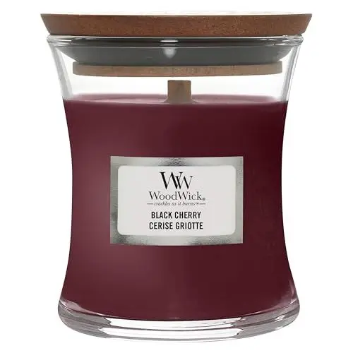 Produktbild: WoodWick mittelgroße Duftkerze im Sanduhrglas mit knisterndem Docht | Black Cherry | Brenndauer bis zu 20 Stunden