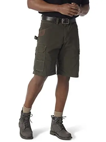 Produktbild: Wrangler Riggs Workwear by Men's Ripstop Ranger Short, Loden, 32