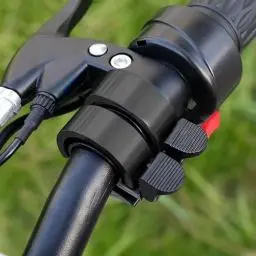 Produktbild: XINSUO® Fahrradklingel,2 Stück Mini Fahrrad Klingel,Mountainbike Fahrradklingel,90DB-100DB Laut Aluminiumlegierung Glocke,für Kilometerräder, Rennräder, Kinderräder, Mountainbikes 22.2mm Lenker