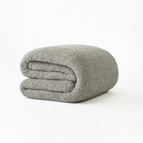 Produktbild: Yaasa Gewichtsdecke 180x120 cm | Entspannungsdecke Anti Stress Therapiedecke | kuscheliger und Abnehmbarer Fleece-Bezug | Weighted Blanket für tiefen Schlaf und bessere Erholung (Hellgrau, 7 kg)
