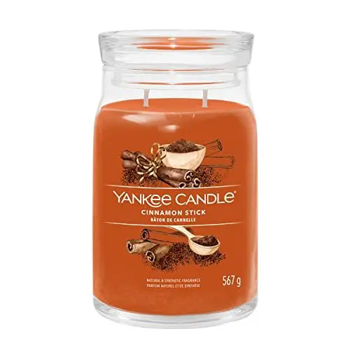 Produktbild: Yankee Candle Signature Duftkerze ·· große Kerze mit langer Brenndauer „Cinnamon Stick“ ·· Soja-Wachs-Mix ·· Perfekte Geschenke für Frauen