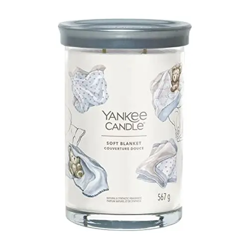 Produktbild: Yankee Candle Signature Duftkerze ·· große Tumbler-Kerze mit langer Brenndauer „Soft Blanket“ ·· Soja-Wachs-Mix ·· Perfekte Geschenke für Frauen