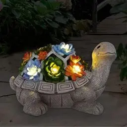Produktbild: Yeomoo Solar Gartenfiguren Schildkröte Gartendeko für Draußen, mit Sukkulenten und 7 LED Leuchten Home Balkon Dekoration, Figur Kawaii Geschenke für Frauen/Mama Deko für Zimmer Terrasse