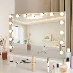 Produktbild: YU YUSING Hollywood Schminkspiegel mit Beleuchtung, 15 LED Licht Dimmbar Kosmetikspiegel 3 Modi, Vanity Spiegel Badspiegel Tischspiegel Wandspiegel mit 10X Vergrößerung für Schlafzimmer Schminktisch