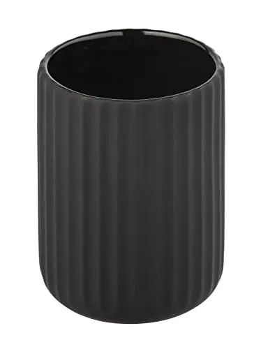 Produktbild: WENKO Zahnputzbecher Belluno, hochwertiger Zahnbürstenhalter für Zahnbürste und Zahnpasta aus edler Keramik mit modernen Rundungen, geriffelte Soft-Touch Oberfläche in mattem Schwarz, Ø 8 x 11 cm