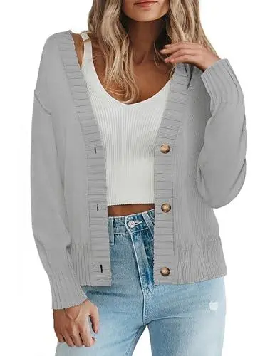 Produktbild: Zeagoo Strickjacke Damen Kurz Offene Vorderseite Oberteil Langarm V-Ausschnitt mit Knopf Dicke Gemütlich Sweater Locker Hellgrau M
