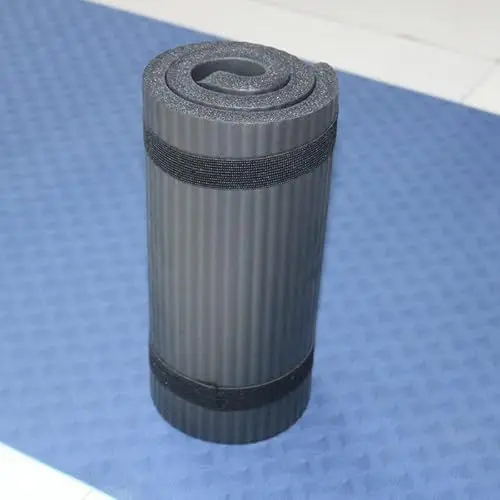 Produktbild: Zoegneer NBR Yogamatte mit weicher Textur, rutschfeste Yogamatte, Bodenmatte, Übungen: Sit-Ups, Liegestütze, Aerobic, Yoga für alle Niveaus (schwarz)