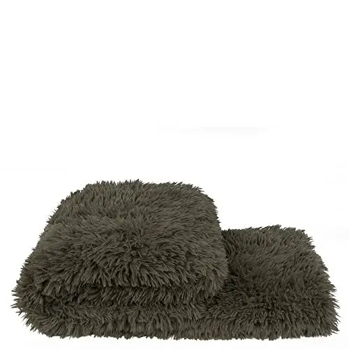 Produktbild: 'zoeppritz since 1828' Kunstfell Kuscheldecke flauschig-voluminöse und langhaarige Fellimitat-Decke 140x190 cm 680 Military Green– von ’zoeppritz since 1828’ 203290-680-140x190